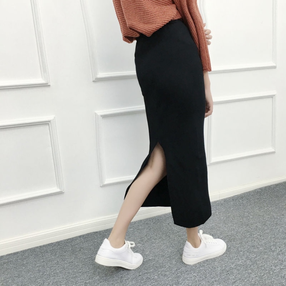 Knit Midi Black Pencil Skirt